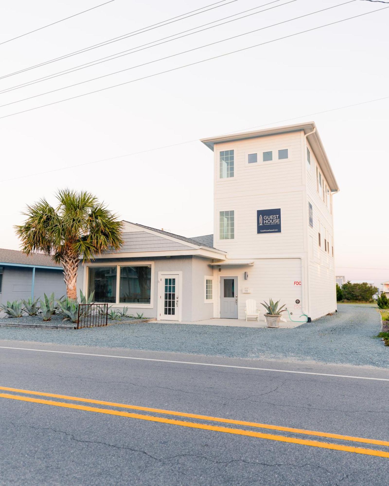 טופסייל ביץ' Guest House Topsail מראה חיצוני תמונה